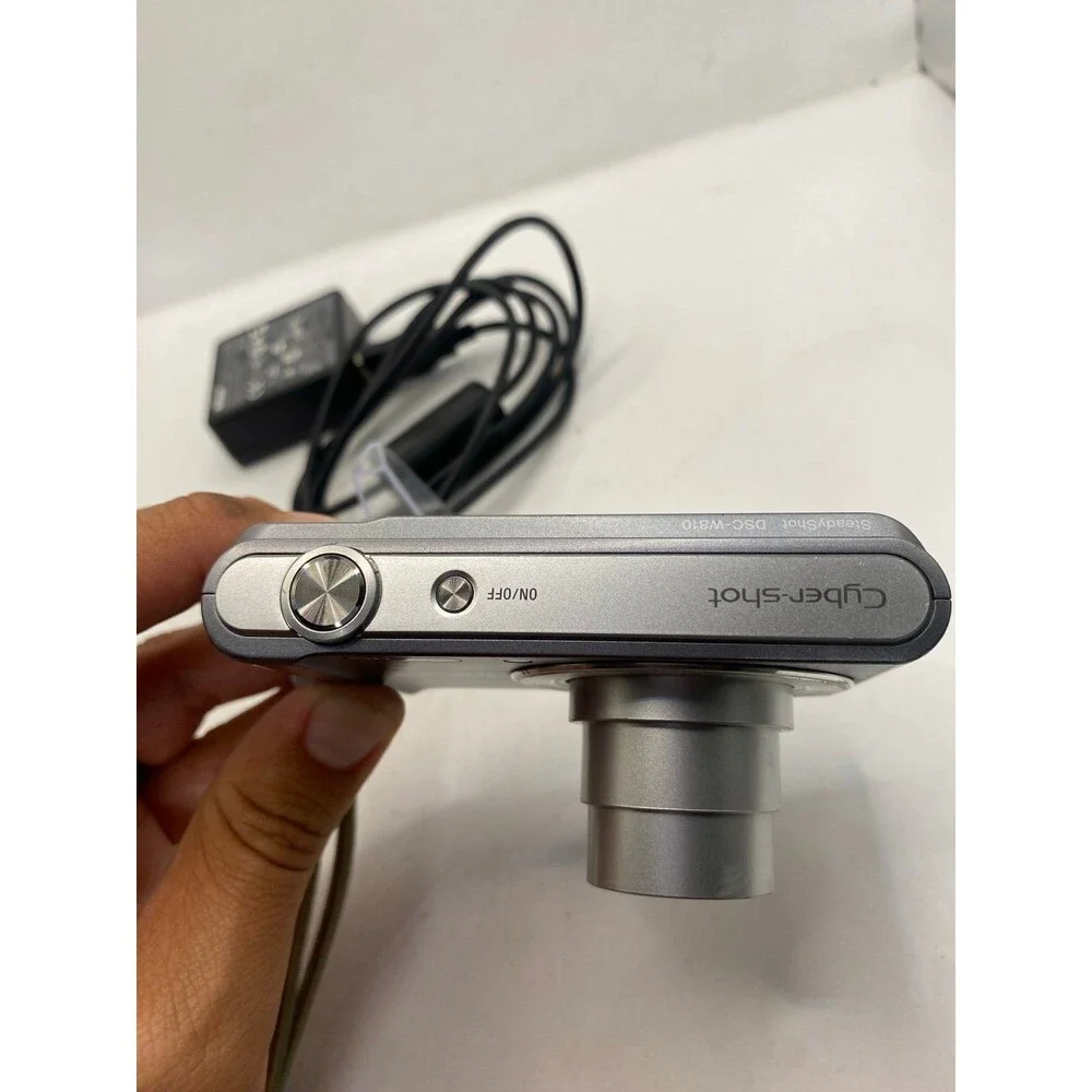 Sony Cyber-shot DSC-W810 20.1MP Silver Compact Camera – Battery & USB Cable